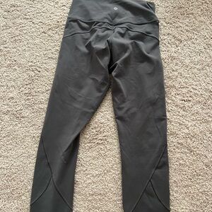 Lululemon Black Leggings Size 8 EUC